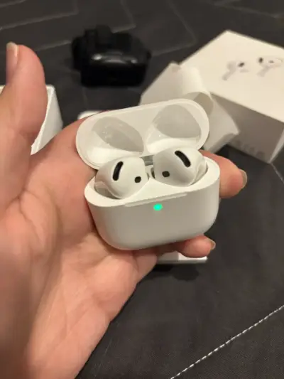 AirPods 4 ANC Originales Apple | Estado Impecable - miniatura 4