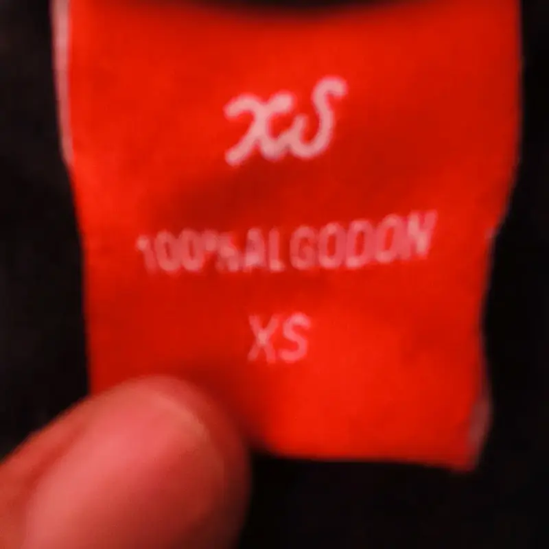 Polera negra Spy x Family - 2