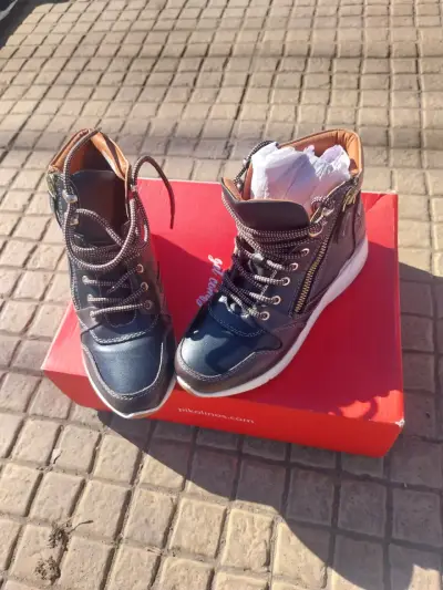 Botines negros con cierre - miniatura 2