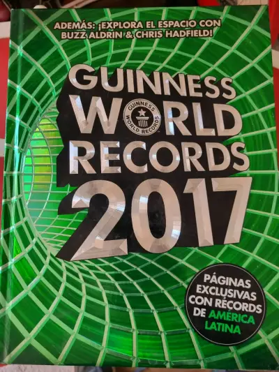 Libro Guinness World Records 2017 - miniatura 1
