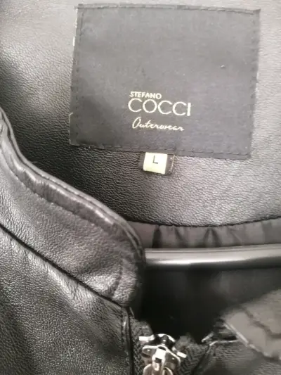 Chaqueta de cuero negro - miniatura 3
