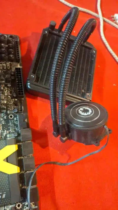 Fuente de poder Cooler Master - miniatura 2