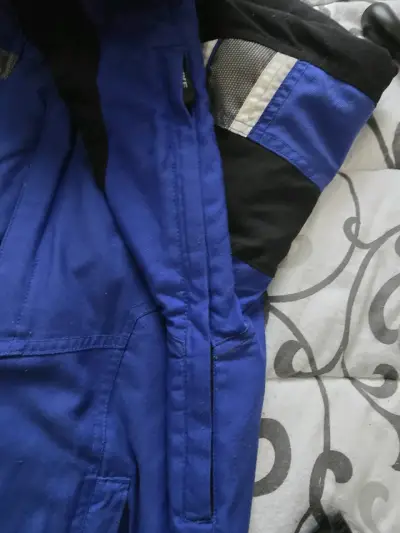Chaqueta Stryke de Spider, Talla XL, Valor $20.000 - miniatura 1