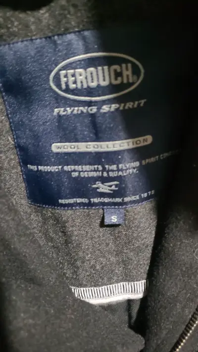 Abrigo negro con cierre Ferouch - miniatura 2
