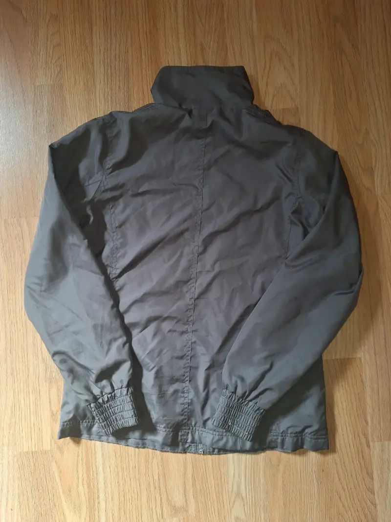 Chaqueta gris con cierre - 2