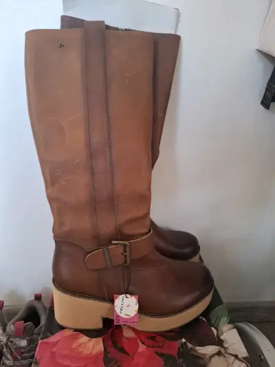 Botas altas de cuero marrón Pollini - miniatura 1