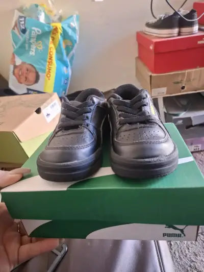 Zapatillas negras Puma para niños - miniatura 4