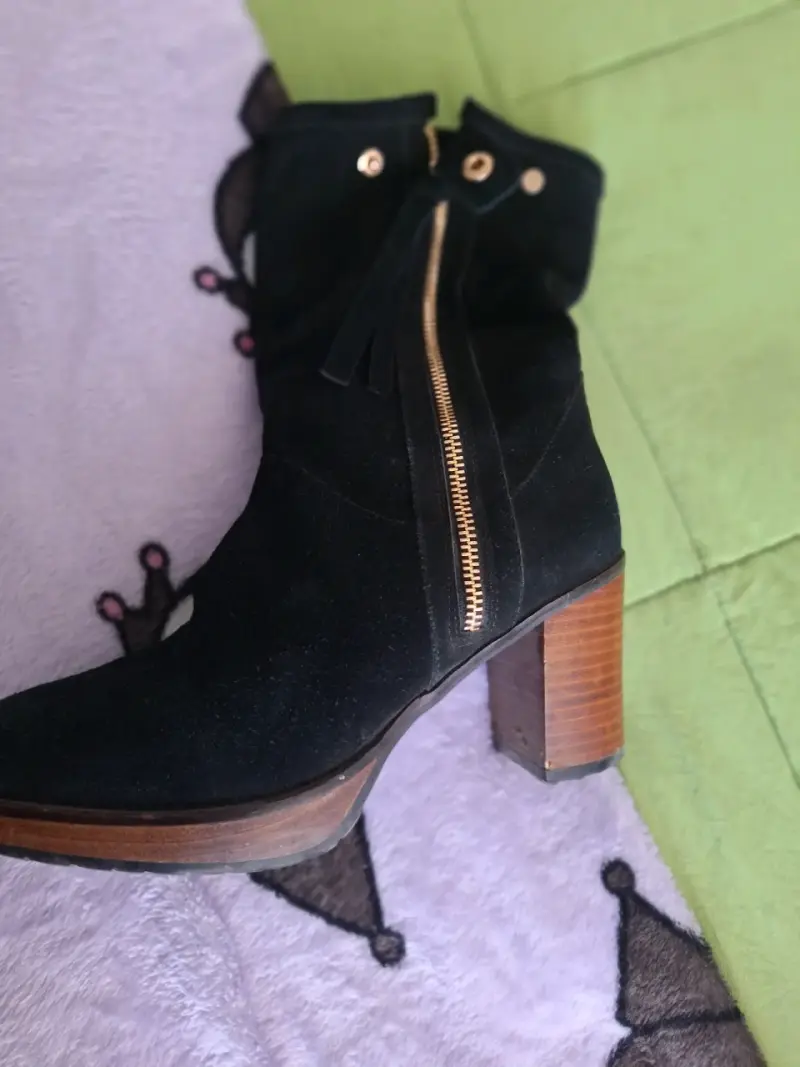 Botas negras con tacón alto talla 37 - 2