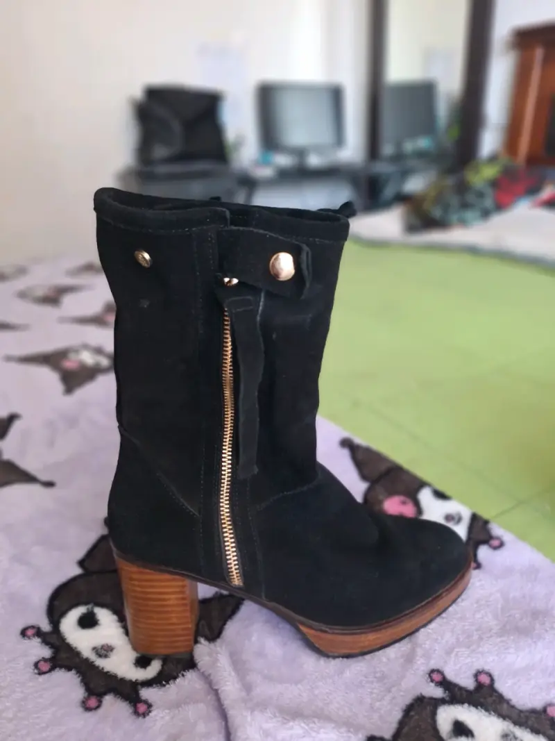 Botas negras con tacón alto talla 37 - 4