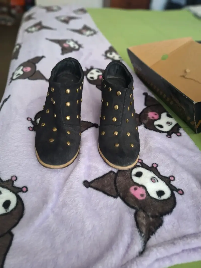 Botines de tacón con tachas - 3