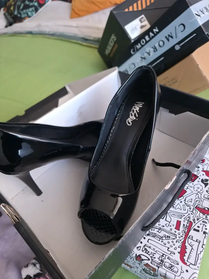 Zapatos de tacón charol negro - 1