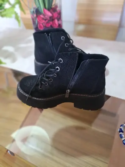Botines negros romano - miniatura 5
