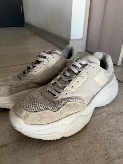 Zapatillas deportivas beige - miniatura 1
