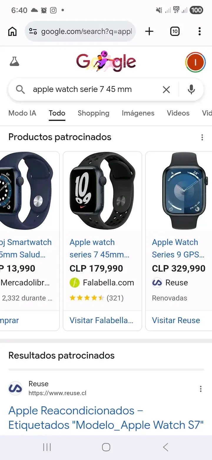iPhone 15 rosado y Apple Watch - 3