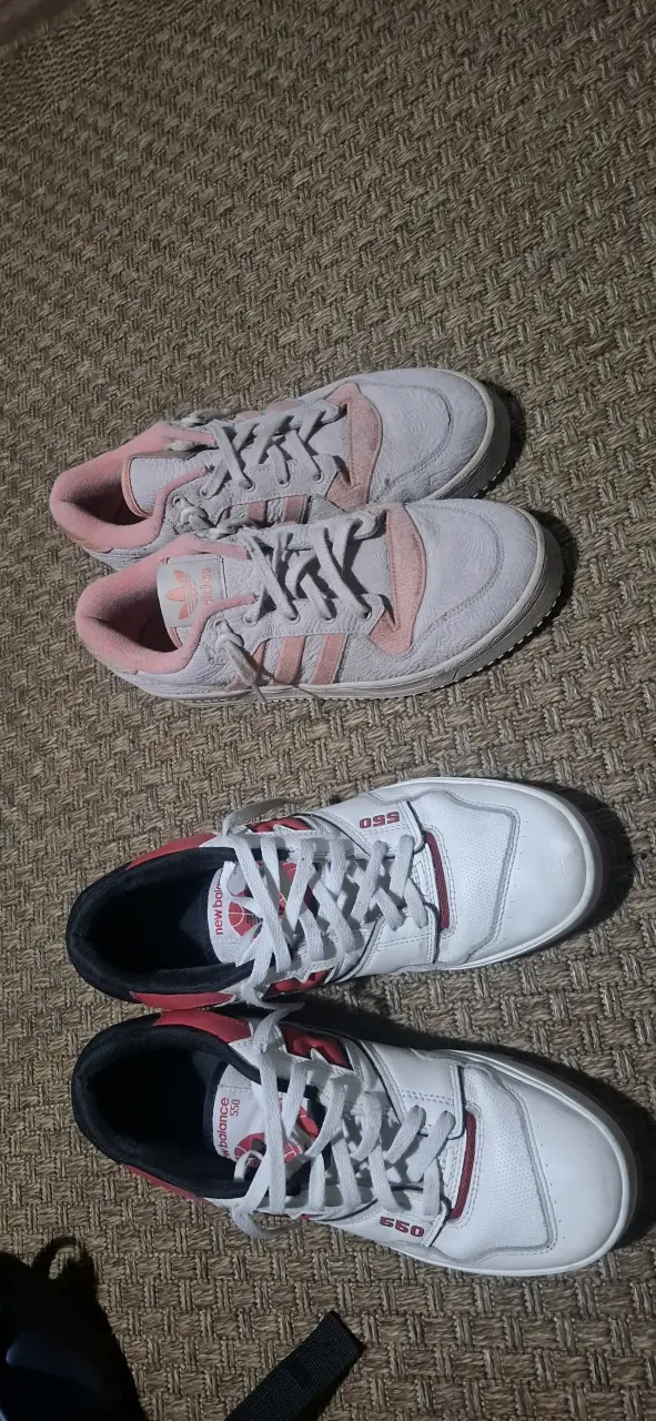 Zapatillas mixtas Adidas y New Balance - 1