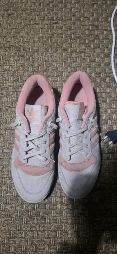 Zapatillas mixtas Adidas y New Balance - miniatura 6
