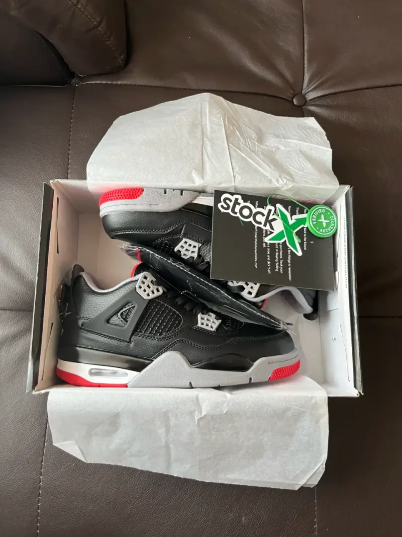 Jordan 4 bred nuevas - 1