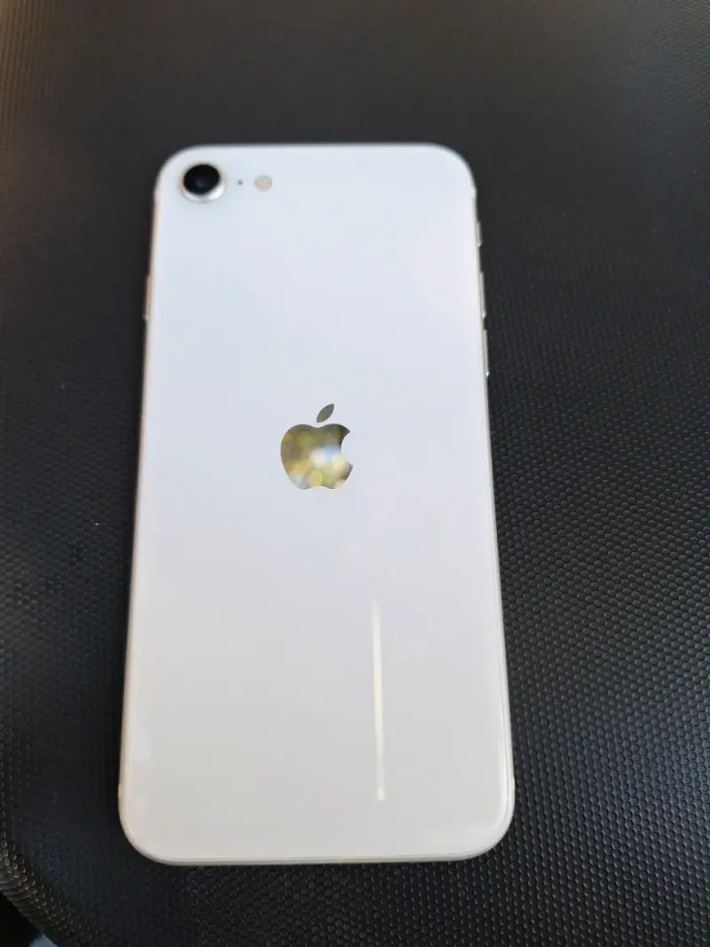 iPhone 8 blanco en buen estado - 1