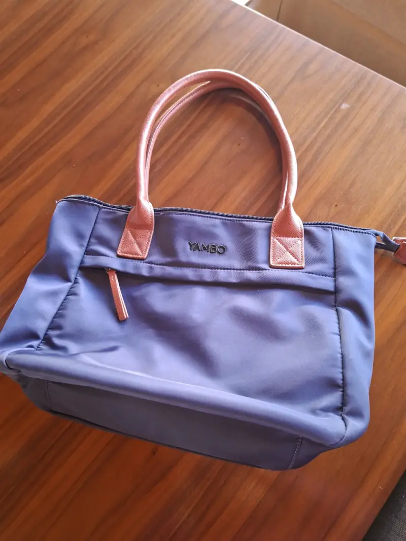 Bolso azul con asas marrones - 3