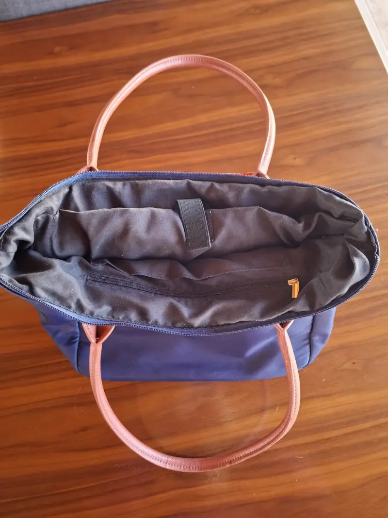 Bolso azul con asas marrones - 4