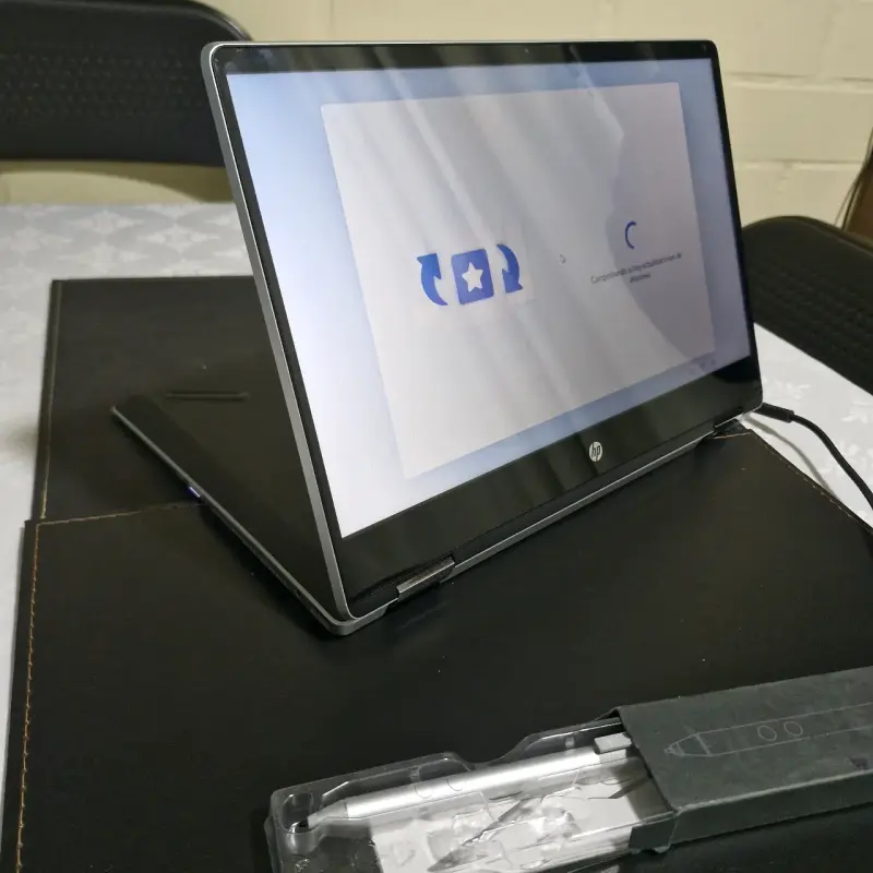 Notebook HP 360 Touch, cargador y lápiz original - 3
