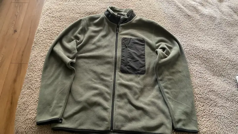 Chaqueta polar verde oliva - 1