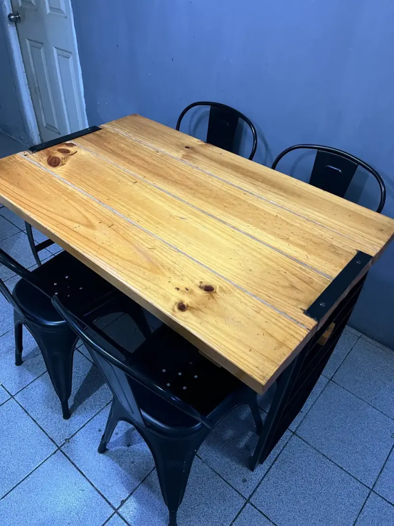 Conjunto de comedor madera y metal - 3