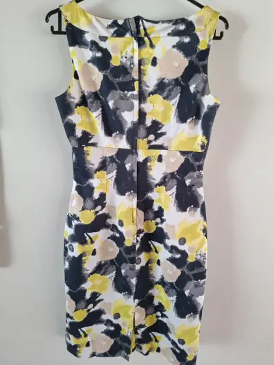Vestido estampado floral - miniatura 3