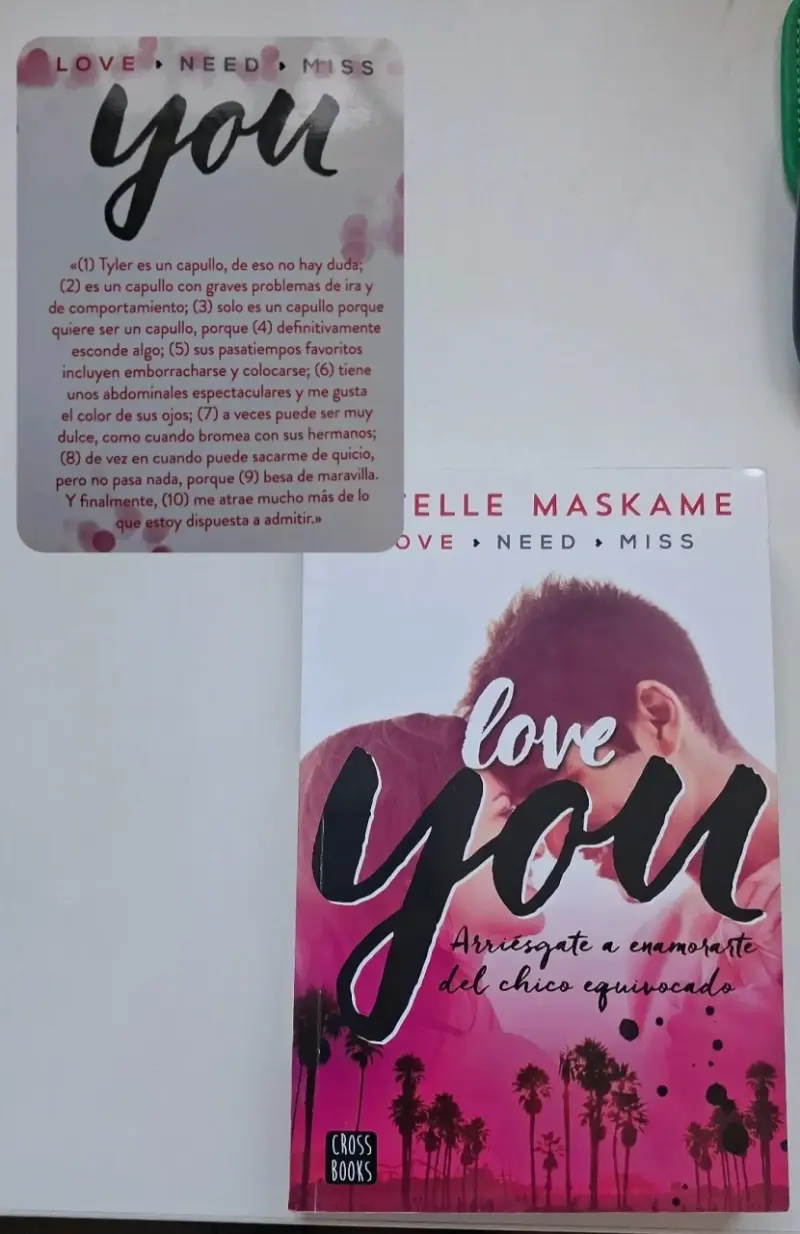 Libro 'Love You'