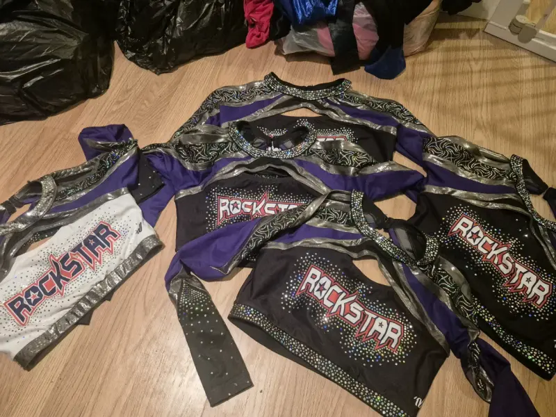 Top deportivo Rockstar negro - 3