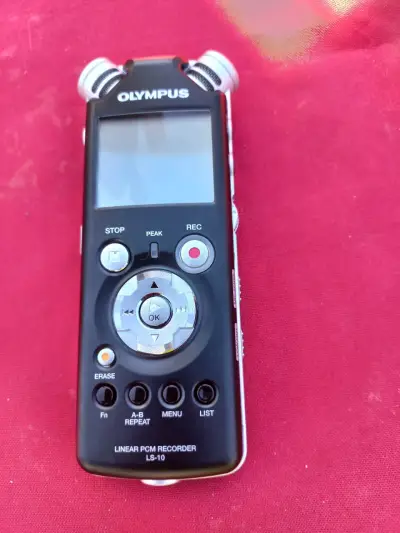 Grabadora Olympus LS-10 portátil - miniatura 1