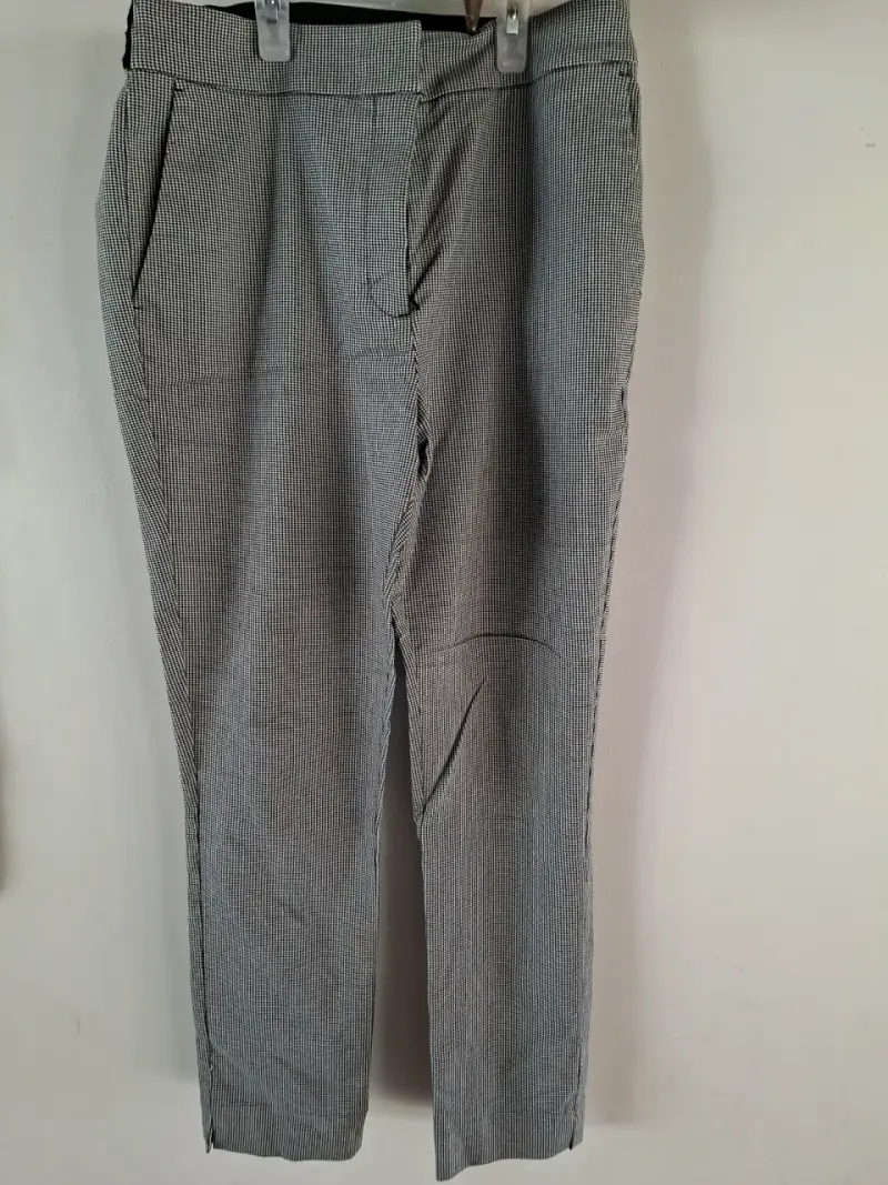 Pantalón de vestir gris - 1