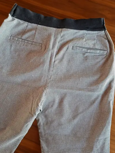 Pantalón de vestir gris - miniatura 3