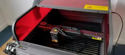Máquina cortadora láser Creality - miniatura 1