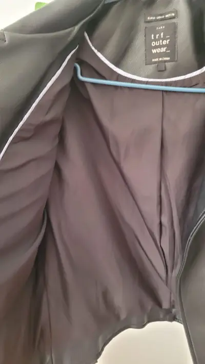 Chaqueta de cuero negra TALLA S (MUJER) - miniatura 3