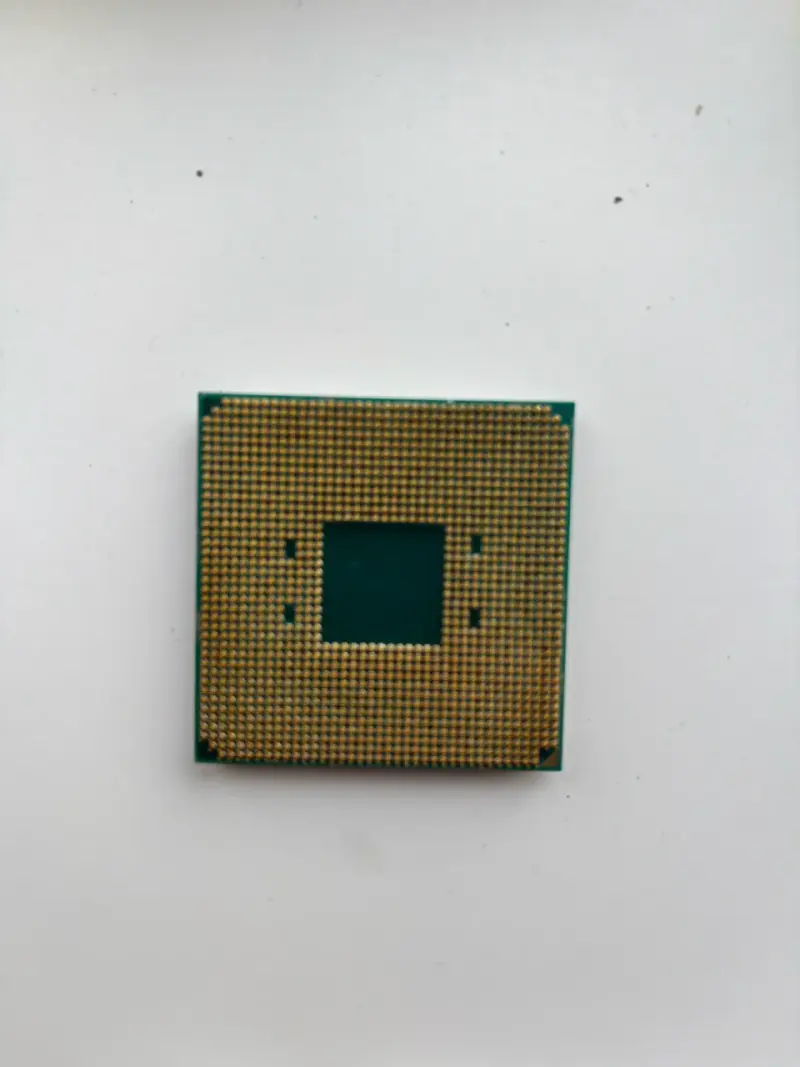 Procesador AMD Ryzen 3 1200 - 2