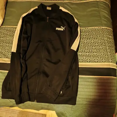 Buzo deportivo marca puma - miniatura 6