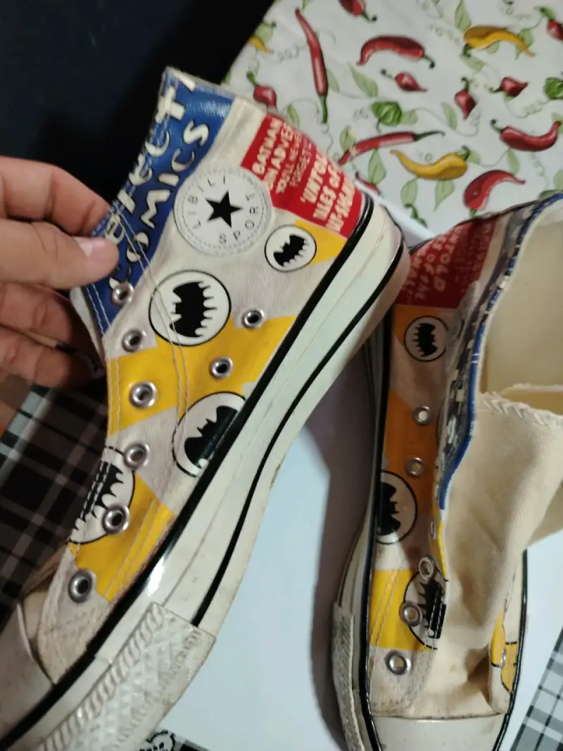 Zapatillas tipo converse estampadas - 2