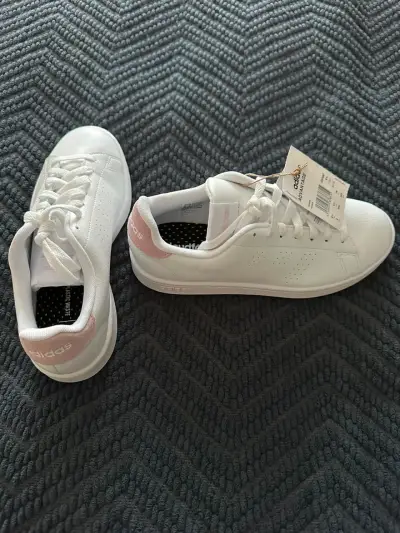 Zapatillas blancas Urban Court - Adidas Advantage - miniatura 1