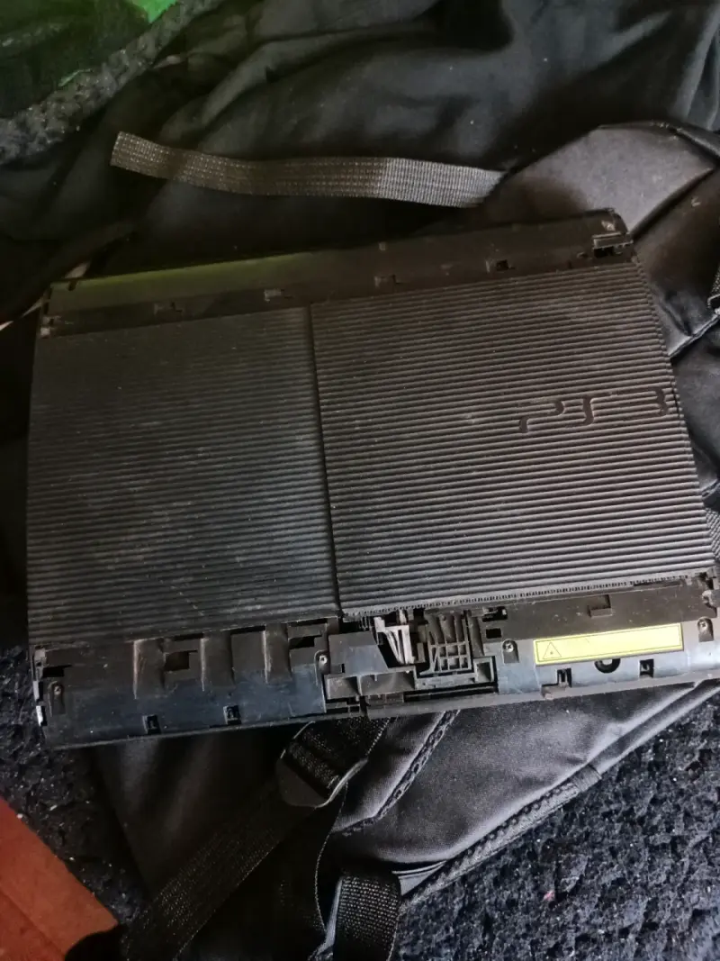 Consola PS3 usada - 1