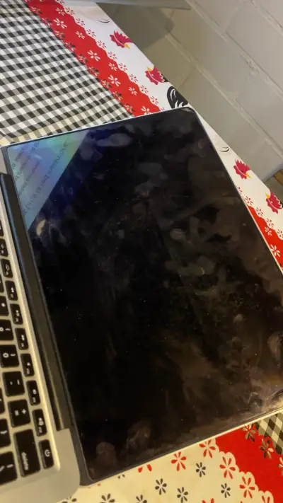 MacBook Pro 13 retina - miniatura 3