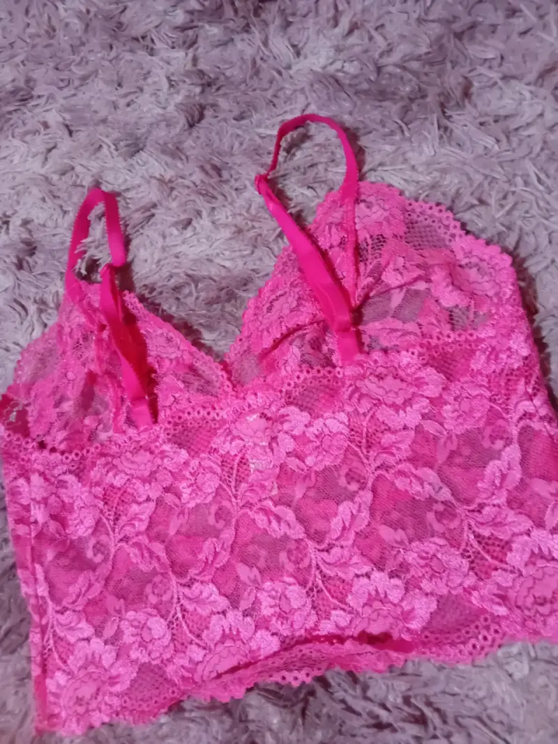 Bralette de encaje rosado - 2