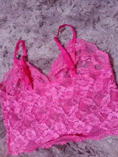 Bralette de encaje rosado - miniatura 2