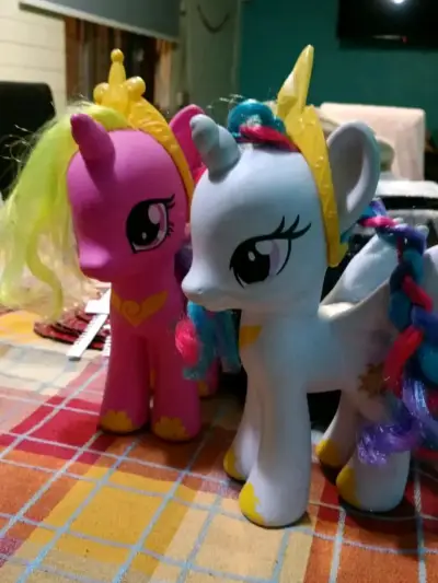 Figuras de unicornio My Little Pony - miniatura 1