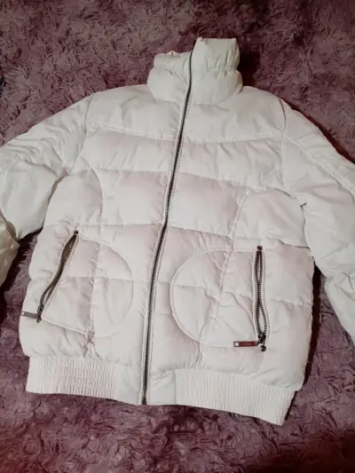 Chaqueta acolchada blanca - miniatura 1