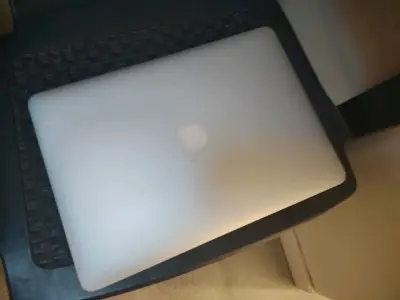Notebook Apple MacBook Air - miniatura 1
