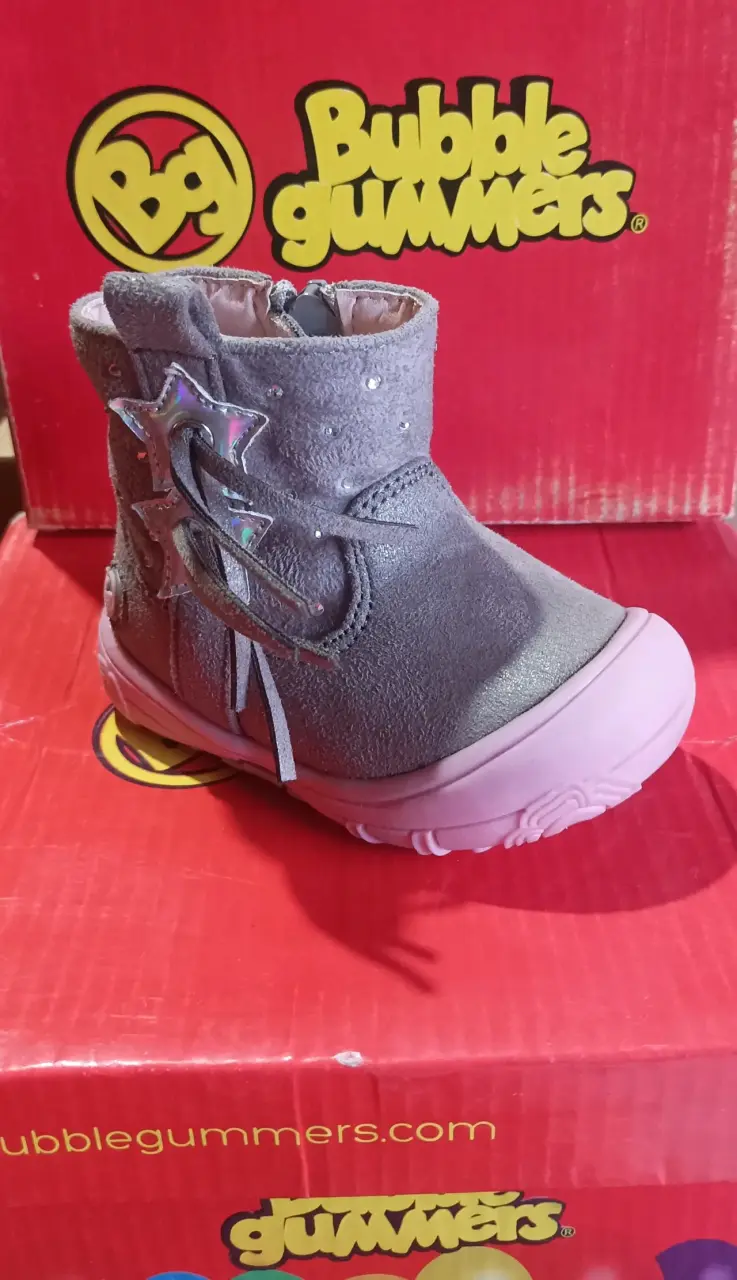 Botita Bubble Gummers gris con estrella