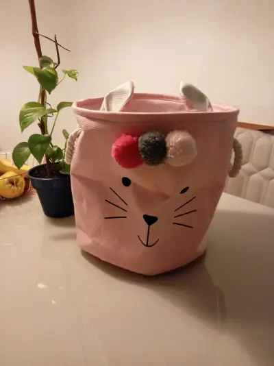 Cesto organizador rosa con diseño - miniatura 2