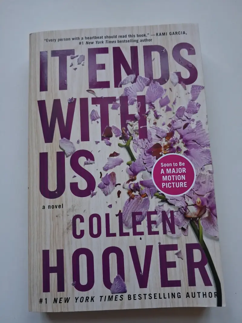 Libro 'It Ends With Us'