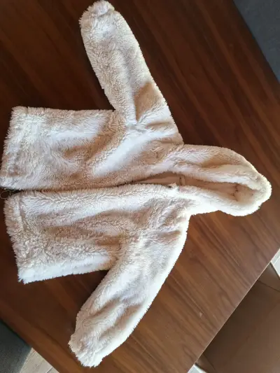 Chaqueta de felpa con capucha - miniatura 1